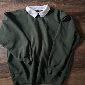 Brandy Melville Forest Green Crewneck Sweater with White Collar